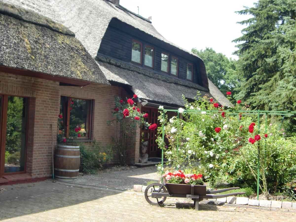 Bei Ulbrichs Hotel garni&Catering Soltau Exterior foto