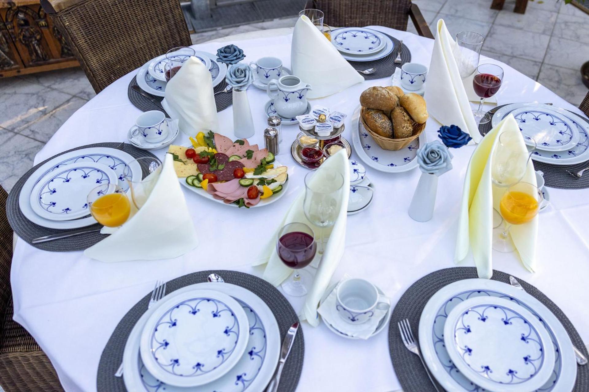 Bei Ulbrichs Hotel garni&Catering Soltau Exterior foto
