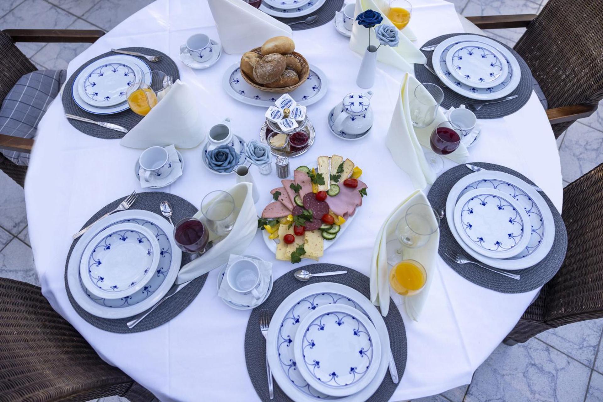 Bei Ulbrichs Hotel garni&Catering Soltau Exterior foto